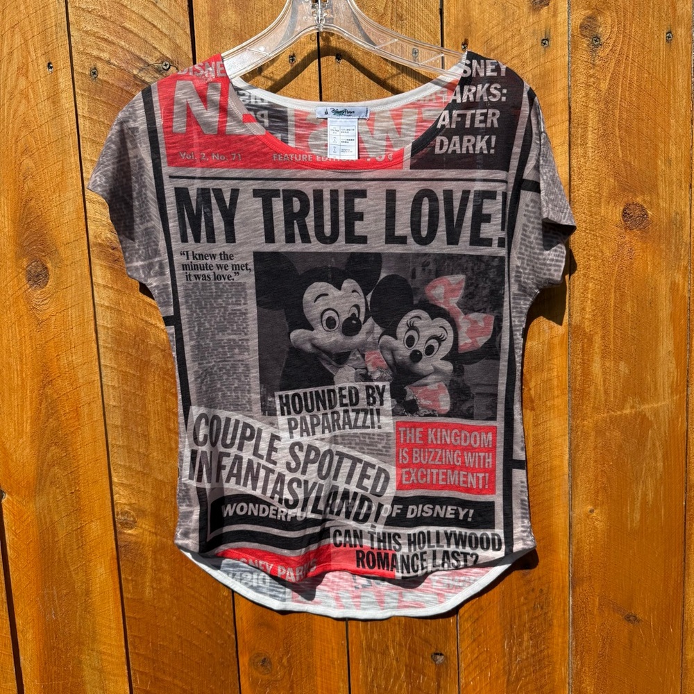 Disney Parks Romance Newspaper Print Tee Mickey Minnie Donald Daisy - Medium